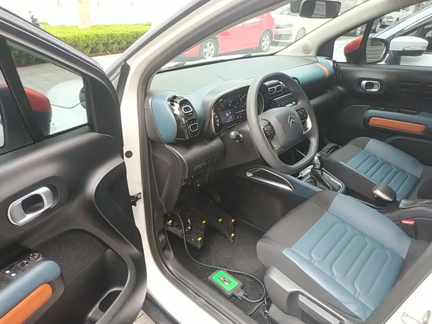 Citroen C4 AIRCROSS Yunyi 2018 230THP Automatic Elysee Edition — миниатюра 26