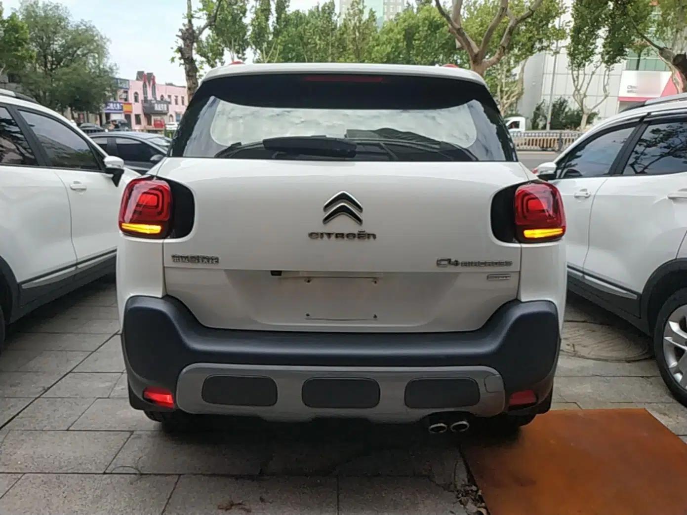 Citroen C4 AIRCROSS Yunyi 2018 230THP Automatic Elysee Edition — миниатюра 5