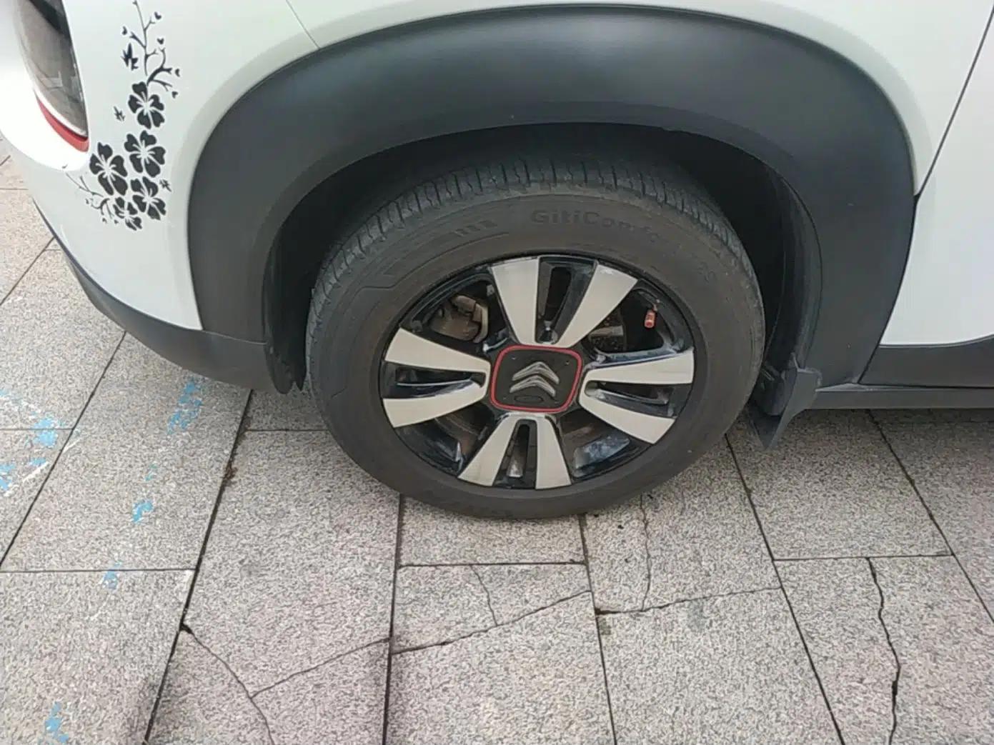 Citroen C4 AIRCROSS Yunyi 2018 230THP Automatic Elysee Edition — миниатюра 10