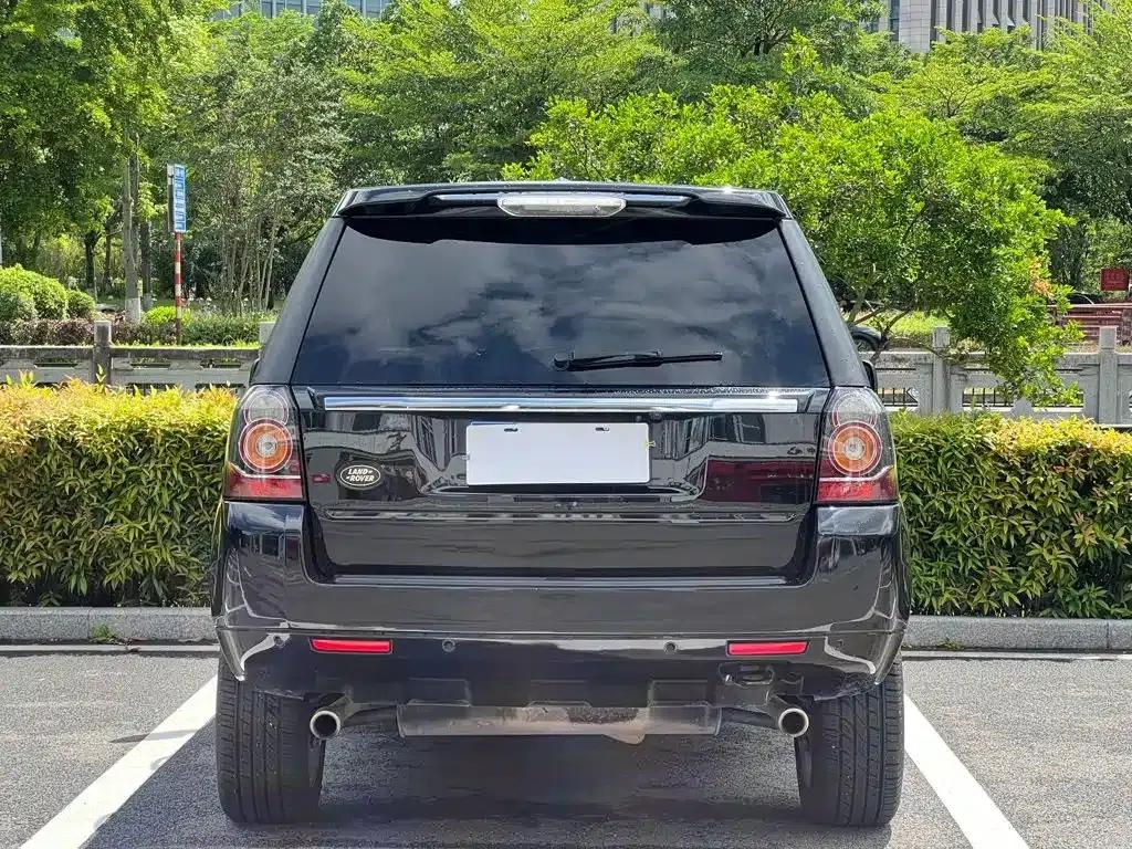 Freelander 2 2013 2.0T Si4 SE Petrol Version — миниатюра 8