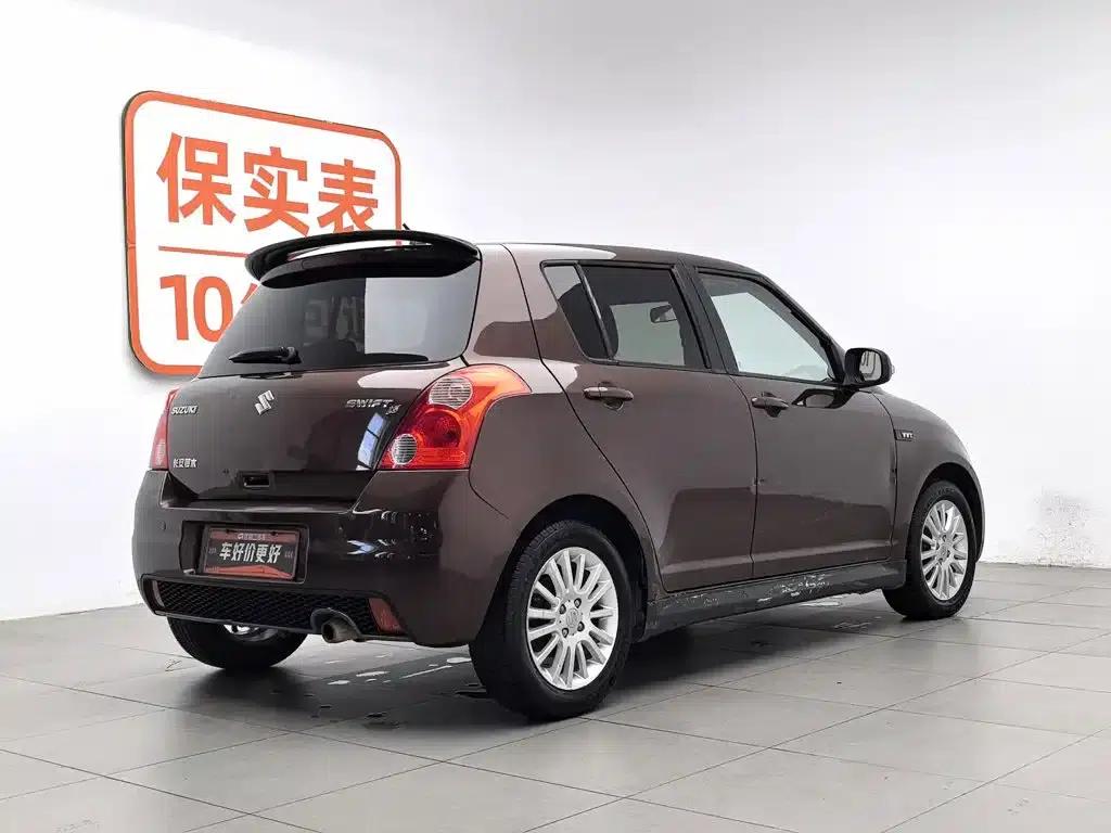 2011 Swift 1.5L Manual Sport Audio Edition — миниатюра 2