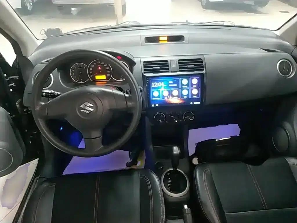 2013 Swift 1.5L Automatic 20th Anniversary Limited Edition — миниатюра 10