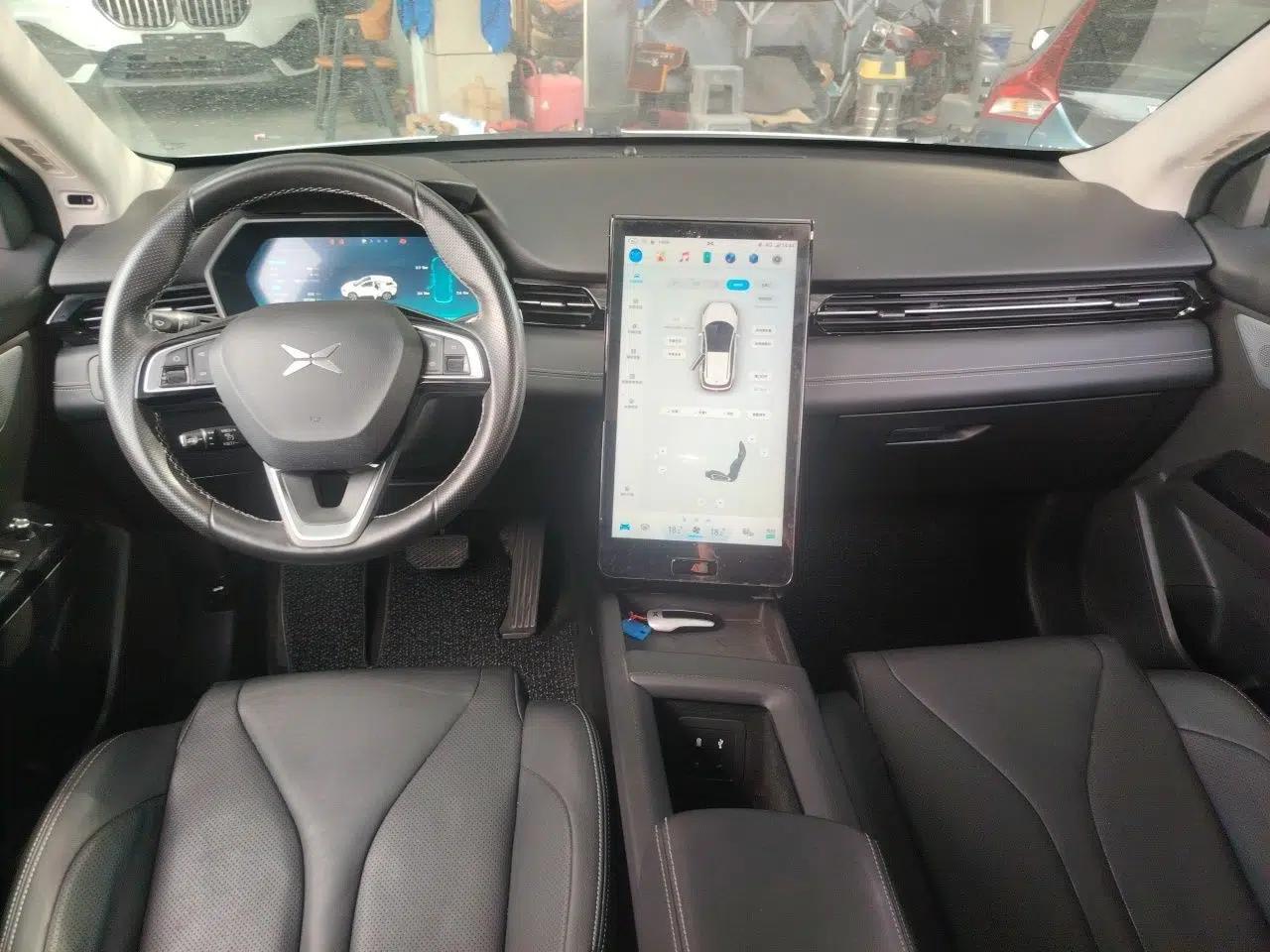 XPeng G3 2019 Smart Edition — миниатюра 9