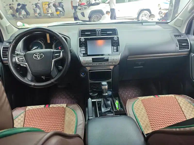 2019 Prado 3.5L Automatic TX-L Premium Edition — миниатюра 11