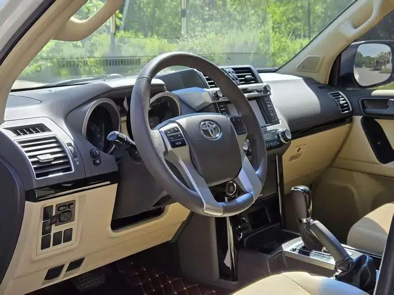2016 Prado 2.7L Automatic Luxury Edition — миниатюра 15