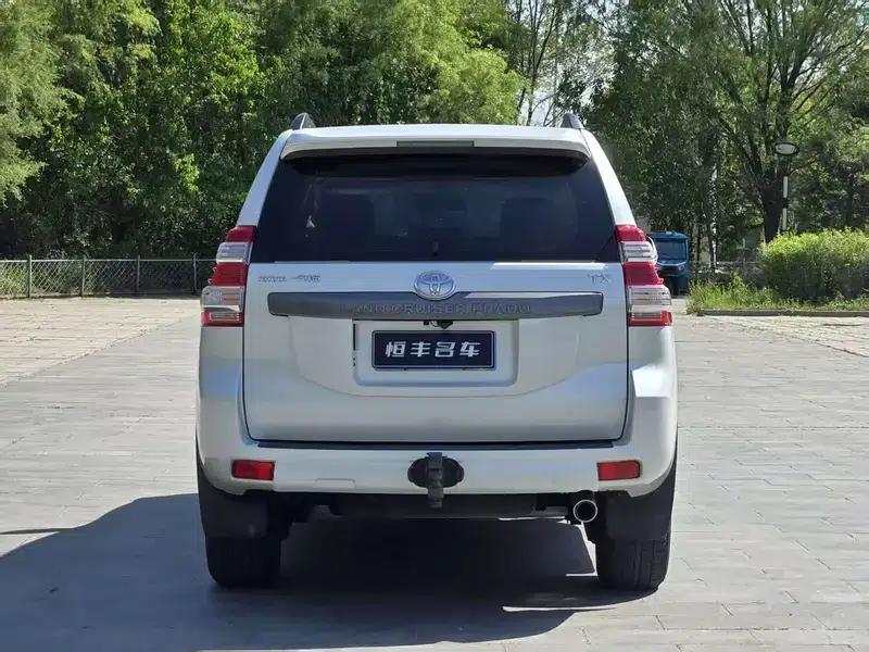 2016 Prado 2.7L Automatic Luxury Edition — миниатюра 4