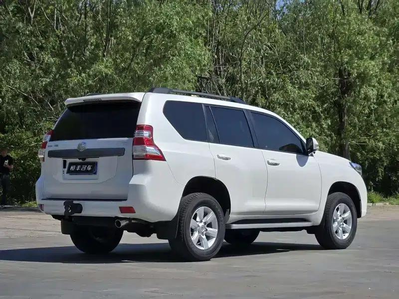 2016 Prado 2.7L Automatic Luxury Edition — миниатюра 5