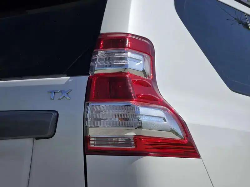 2016 Prado 2.7L Automatic Luxury Edition — миниатюра 7
