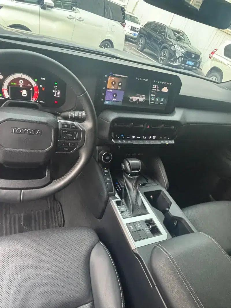 2024 Prado 2.4T Hybrid All-Round TX Edition 5-Seater — миниатюра 16
