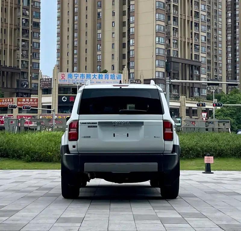 2024 Prado 2.4T Hybrid All-Round TX Edition 5-Seater — миниатюра 6