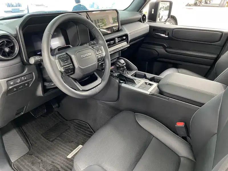 2025 Prado 2.4T Hybrid All-Round TX Edition 5-Seater — миниатюра 10