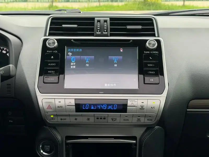 2018 Prado 3.5L Automatic TX-L — миниатюра 14