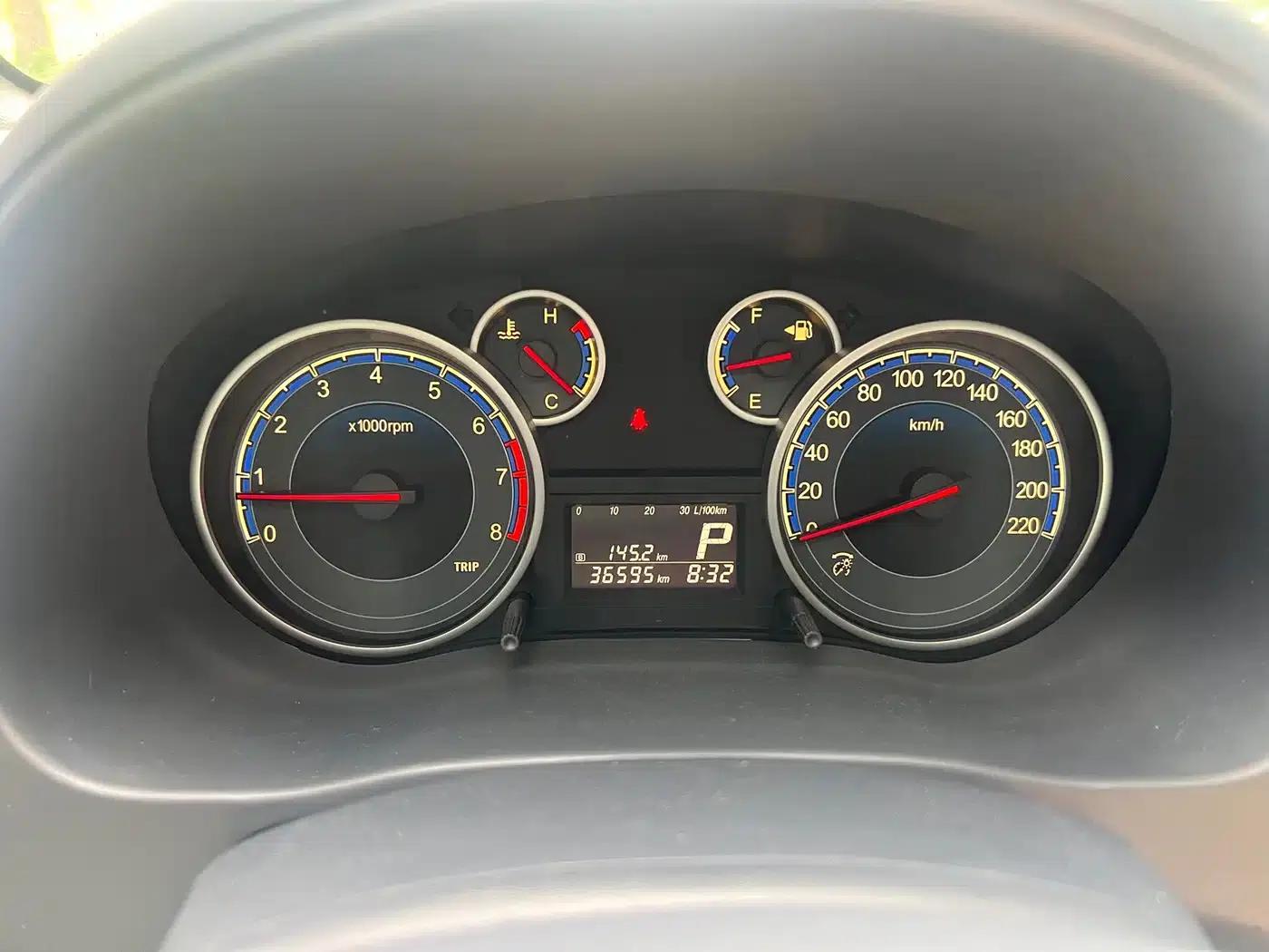 SX4 2011 Facelift 1.6L Automatic Comfort Model — миниатюра 11