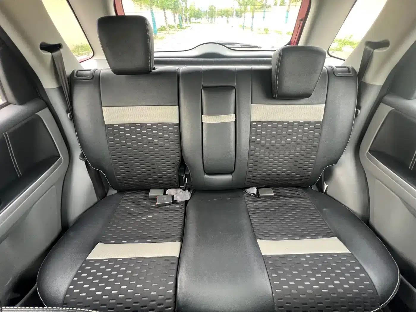 SX4 2011 Facelift 1.6L Automatic Comfort Model — миниатюра 15