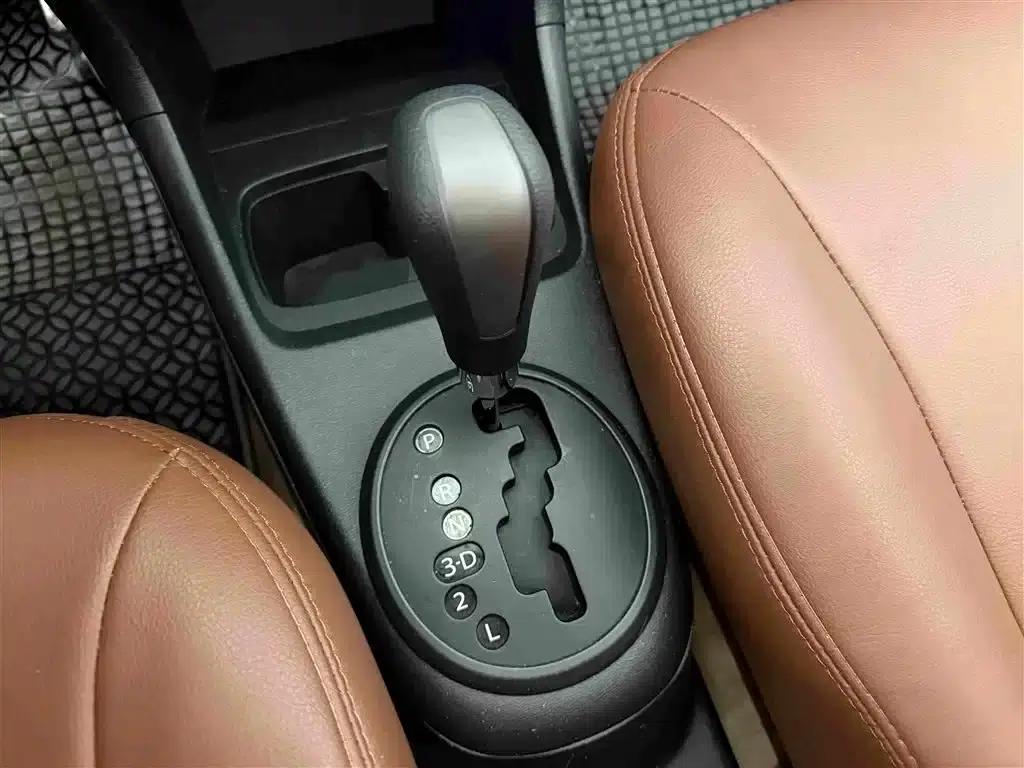 Alto 2013 1.0L Automatic Deluxe — миниатюра 9