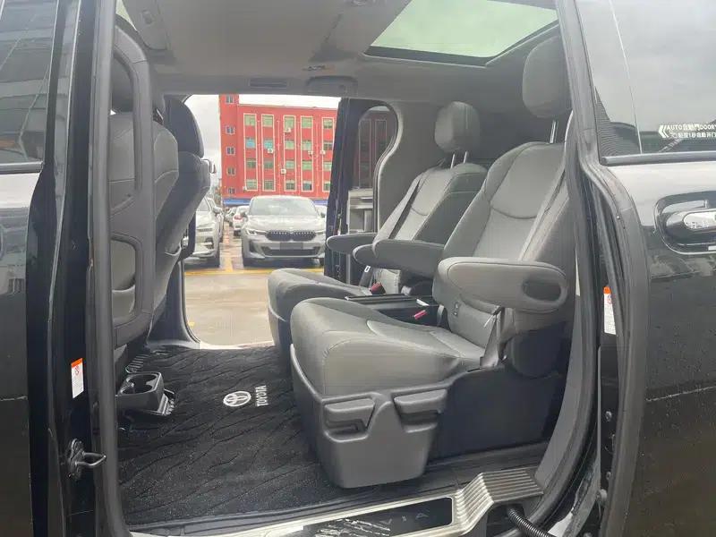 2023 Grevia Intelligent Hybrid Dual Engine 2.5L Luxury Edition — миниатюра 19