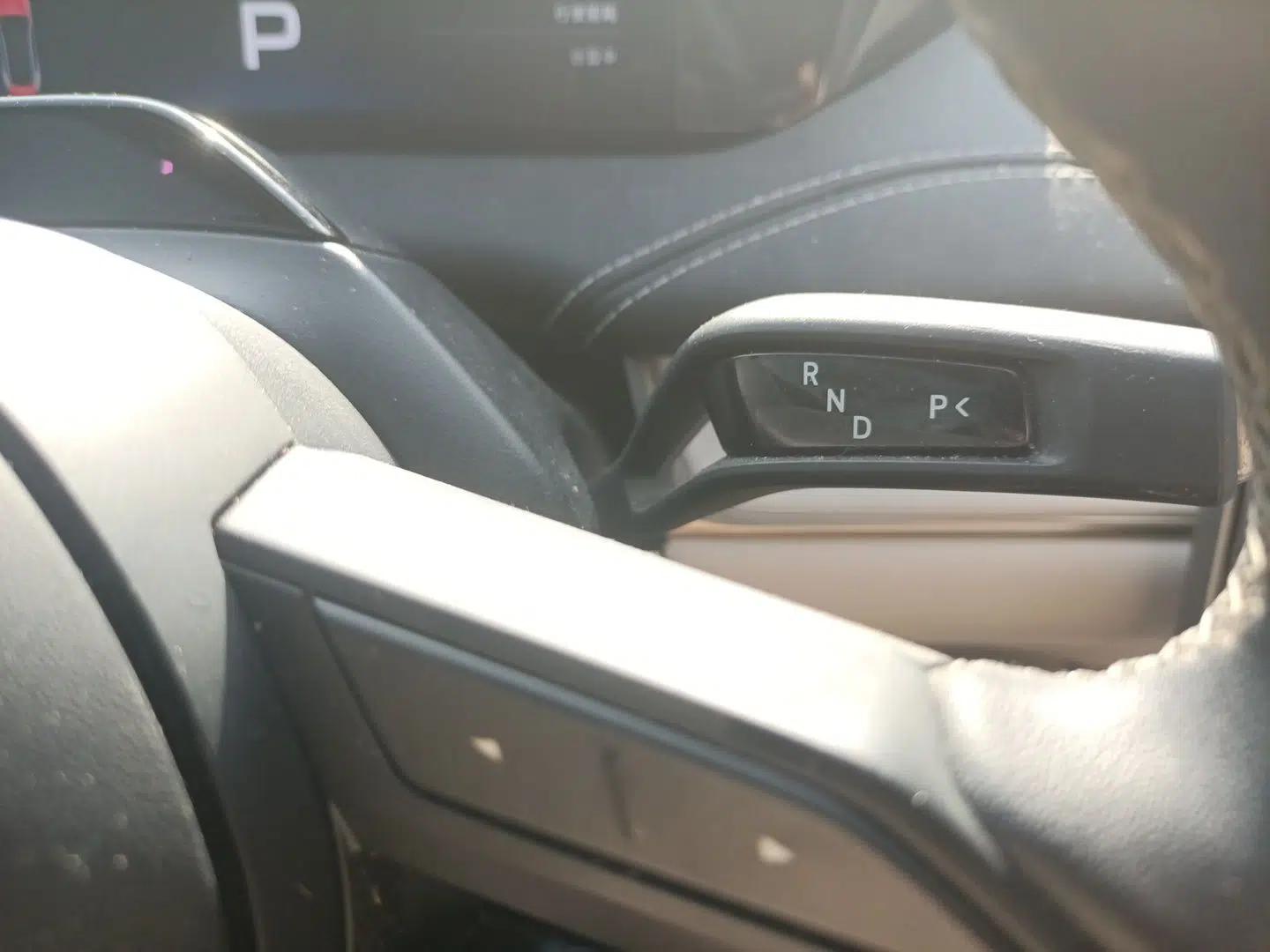 Xiaomi Auto SU7 2024 Rear-Drive Long-Range Intelligent Driving Version — миниатюра 14