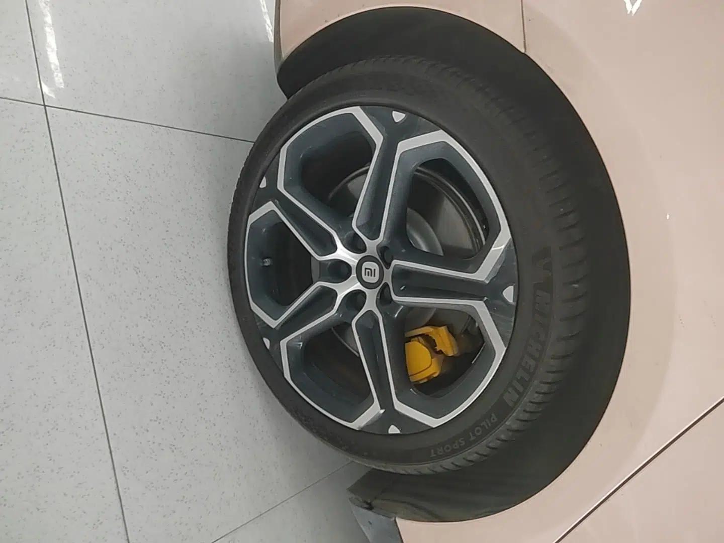 Xiaomi Auto SU7 2024 Rear-Drive Ultra-Long Range Advanced Pro-Level Intelligent Driving Version — миниатюра 11
