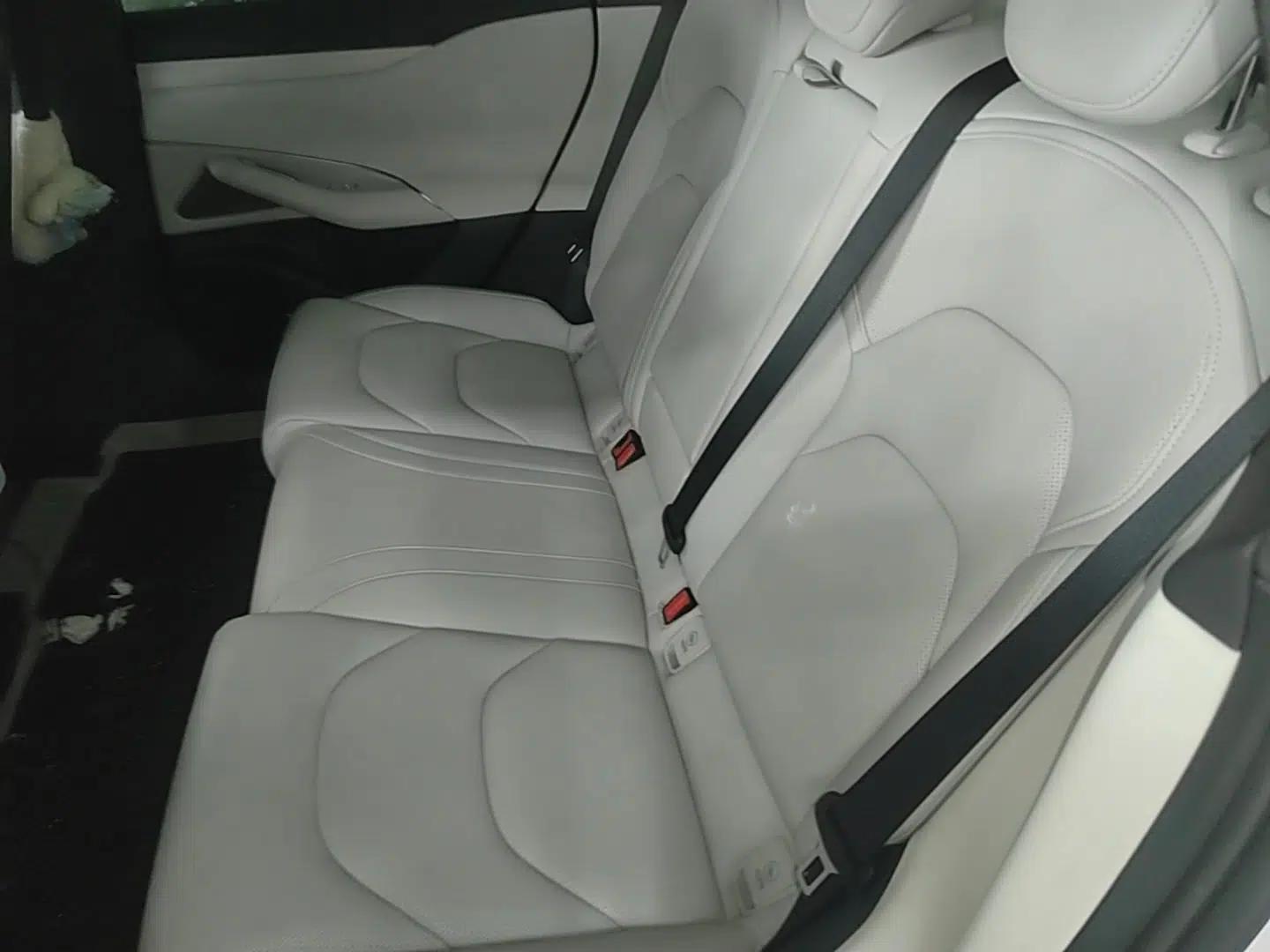 Xiaomi Auto SU7 2024 Rear-Drive Ultra-Long Range Advanced Pro-Level Intelligent Driving Version — миниатюра 20