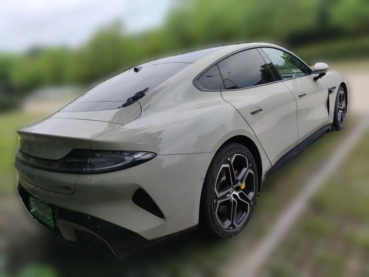 Xiaomi Auto SU7 2024 Four-Wheel Drive Ultra-Long Range Advanced Intelligent Driving Max Edition — миниатюра 6