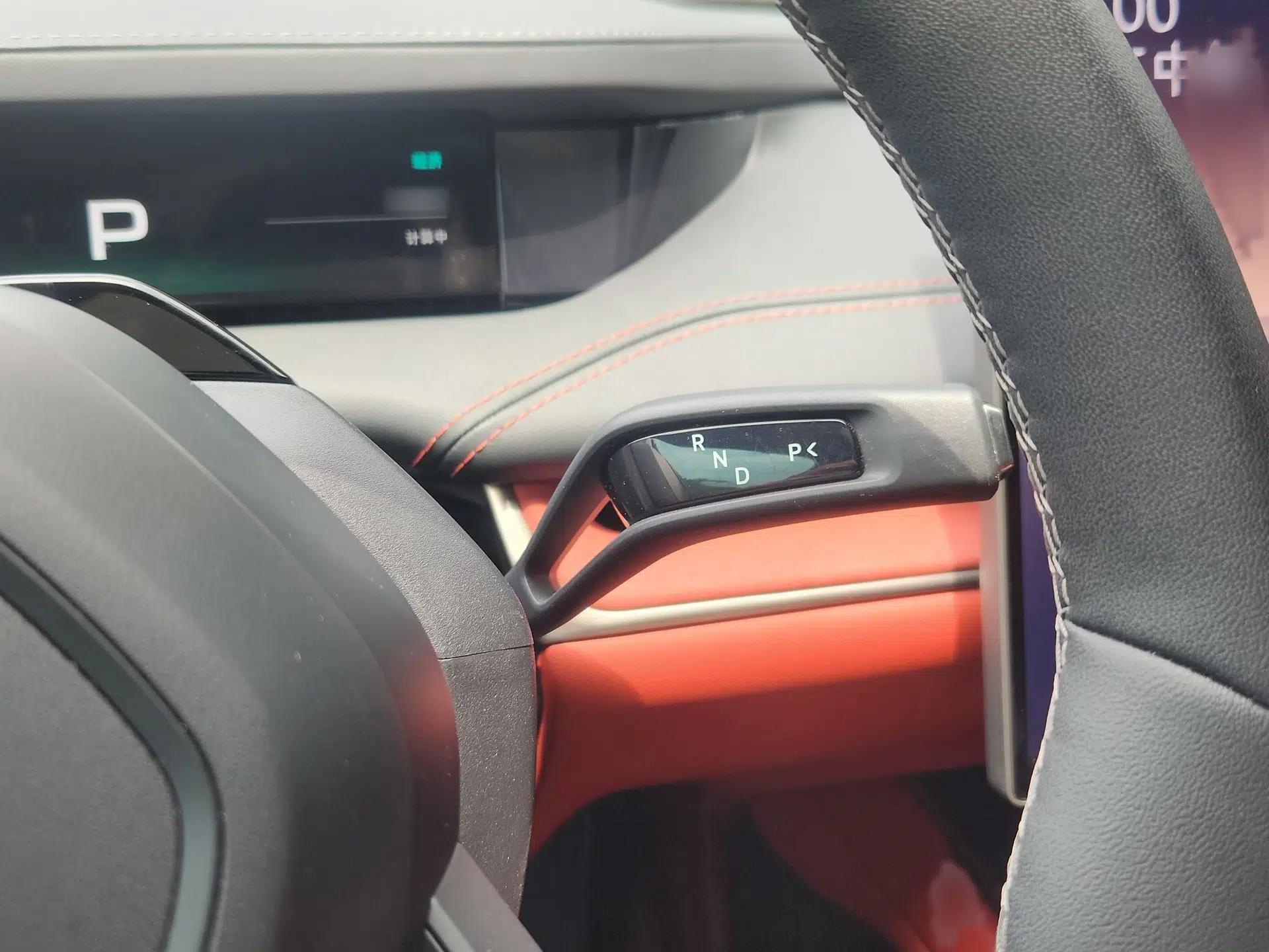 Xiaomi Auto SU7 2024 Rear-Drive Long-Range Intelligent Driving Version — миниатюра 22