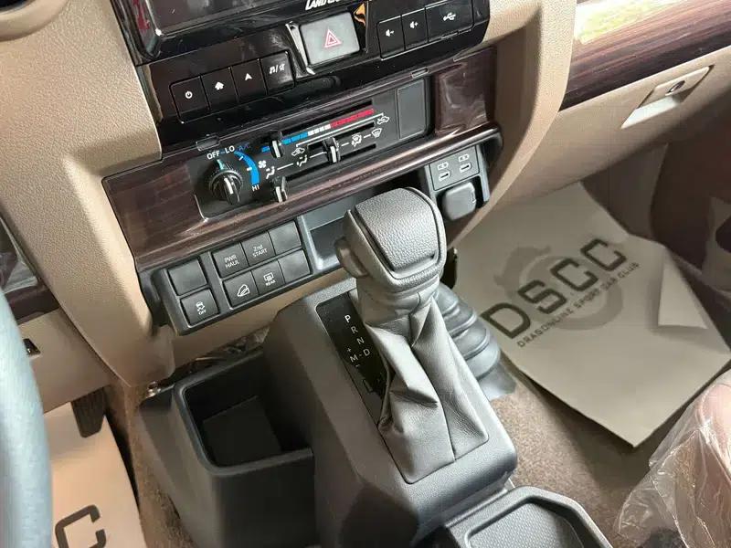 Land Cruiser 70 Series 2025 Model 2.8T Automatic 4WD 5-Seater Parallel Import — миниатюра 8