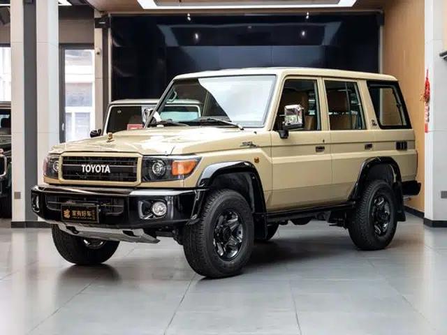 2023 Land Cruiser 70 Series, 4.0L Manual, 4WD, 5-Seater, Parallel Import