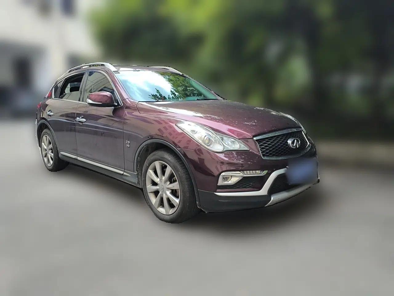 Infiniti QX50 2015 2.5L Comfort Edition — миниатюра 3