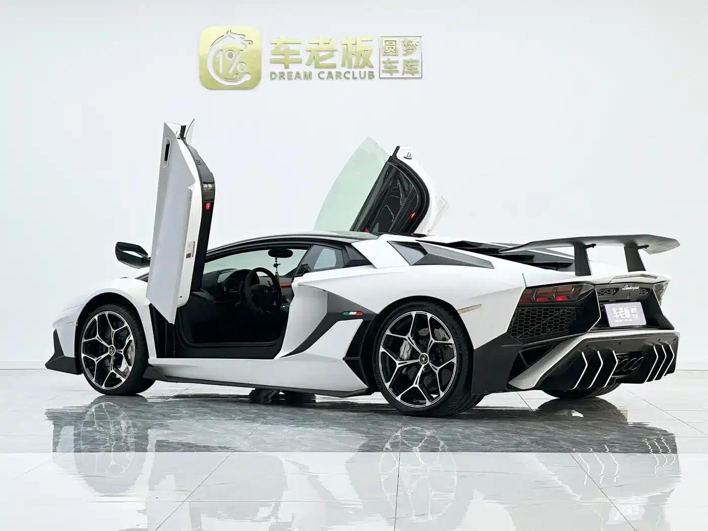 2011 Aventador LP 700-4 — миниатюра 5