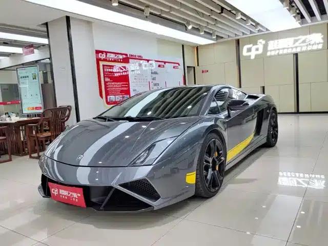 2012 Gallardo LP 560-4 Gold Edition