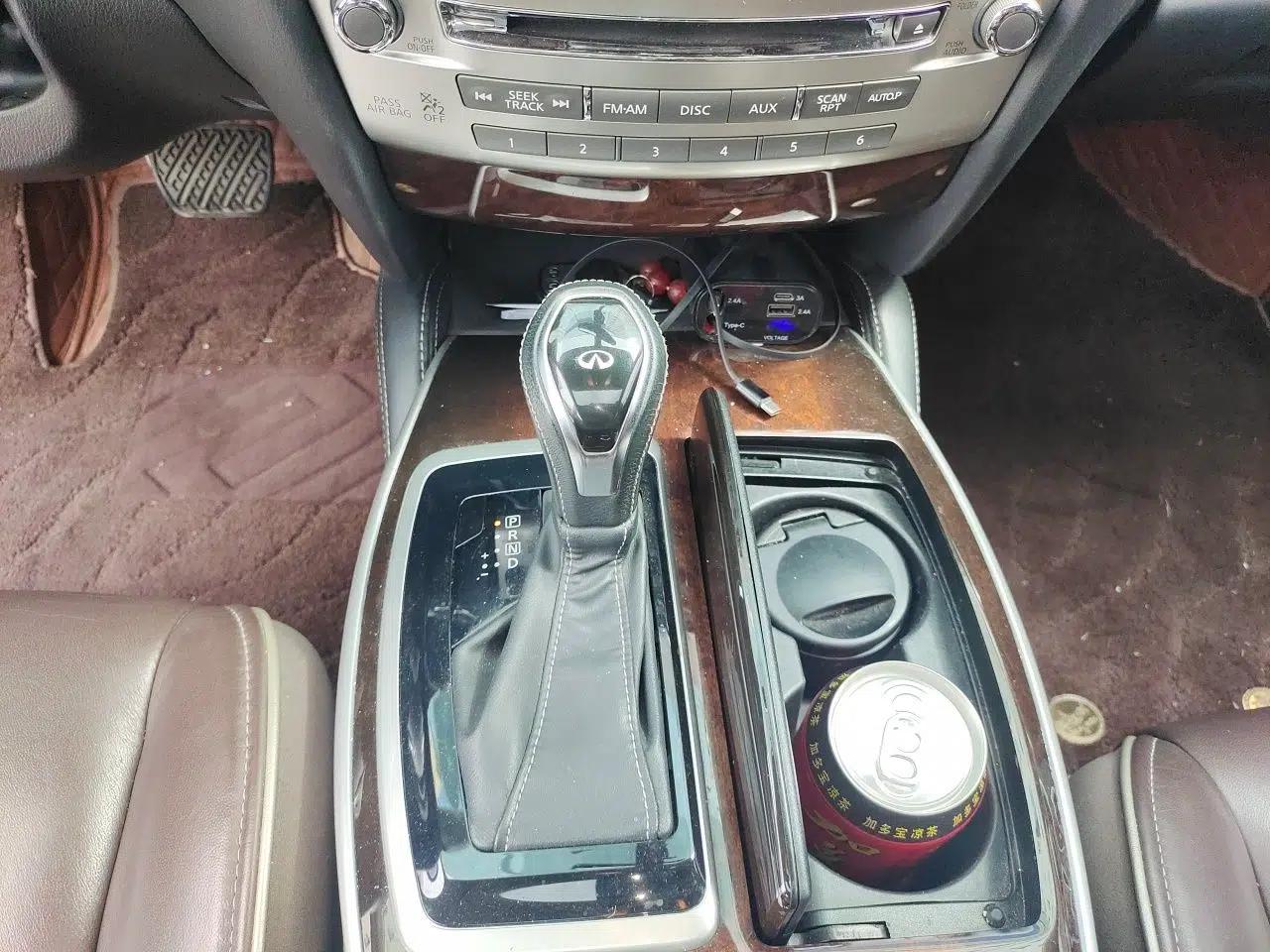 Infiniti QX60 2016 2.5 S/C Hybrid Two-Wheel-Drive Excellence Edition China V Standard — миниатюра 14