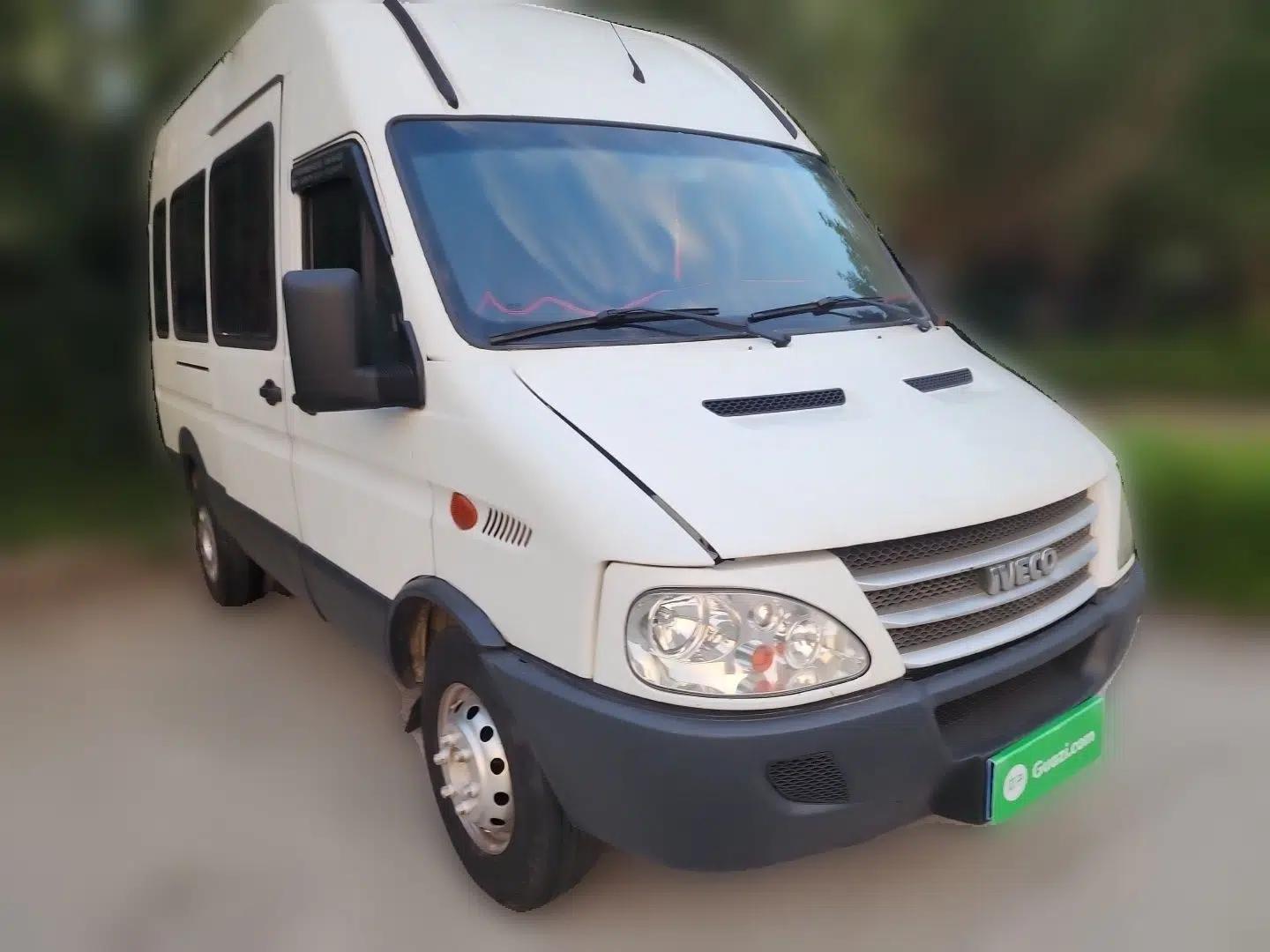 Iveco Power Daily 2013 2.8T-A36 Dual-Purpose Passenger and Cargo Vehicle — миниатюра 3
