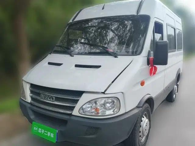 Iveco Power Daily 2.8 manual 6-seater