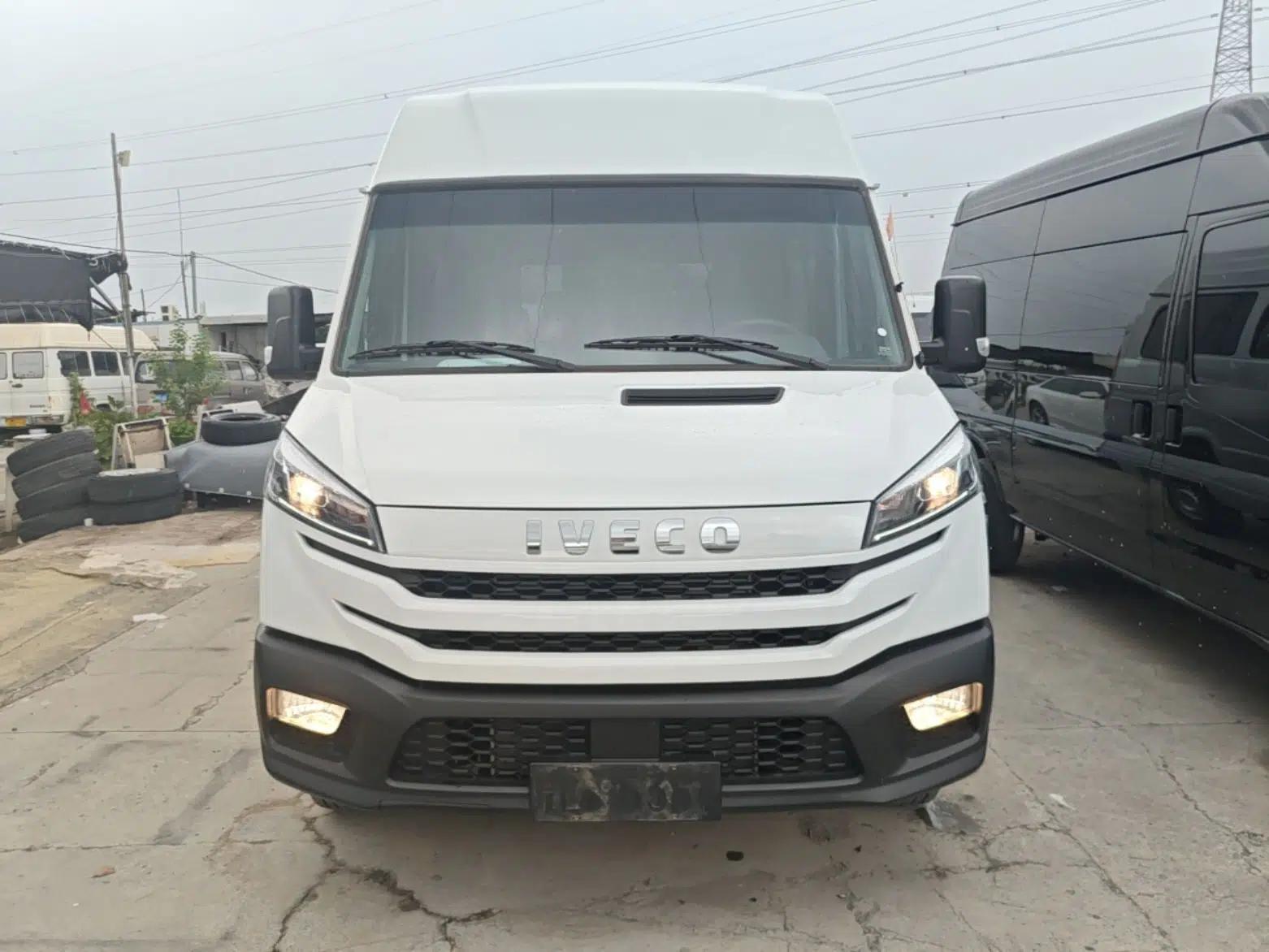 Iveco Daily 2026 Model 2.5T A35M1 Multi-Purpose Passenger Vehicle—Short Wheelbase, Mid-Roof, Single Tire, Side Sliding Door — миниатюра 2