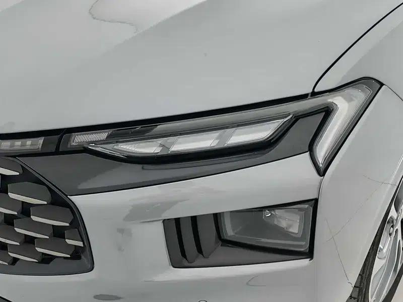2022 Ford Mondeo EcoBoost 245 Supreme Edition — миниатюра 12