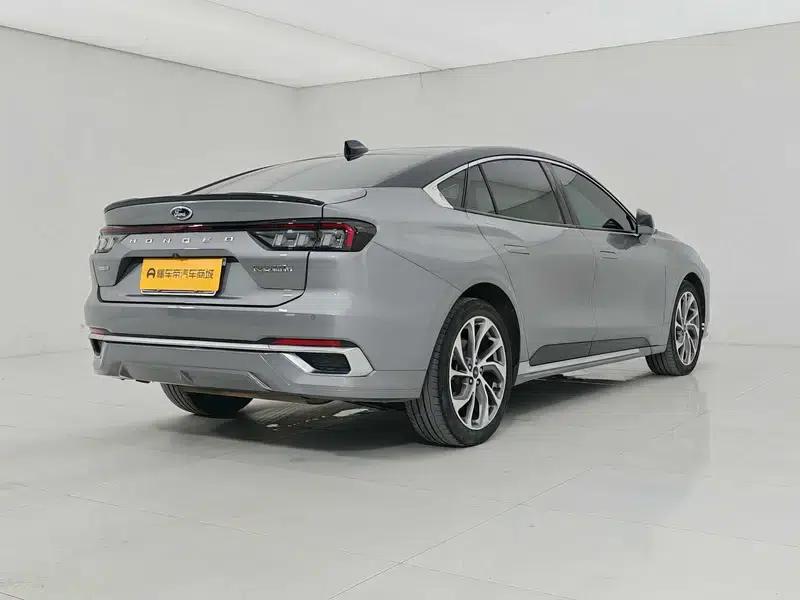 2022 Ford Mondeo EcoBoost 245 Supreme Edition — миниатюра 7