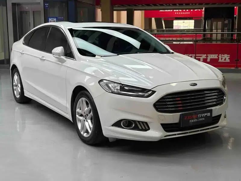 2013 Ford Mondeo 1.5L GTDi180 Fashion Edition — миниатюра 3