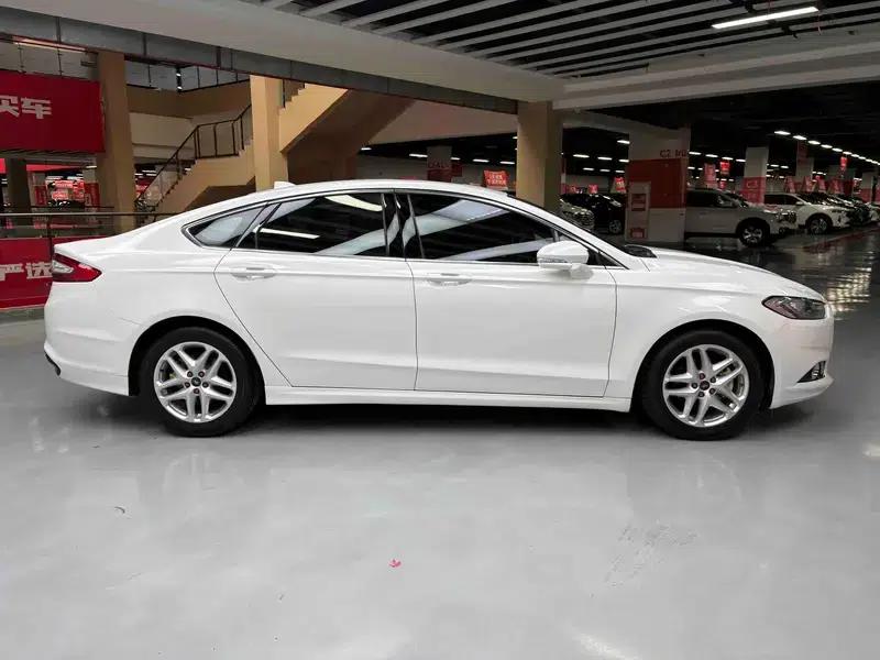 2013 Ford Mondeo 1.5L GTDi180 Fashion Edition — миниатюра 8