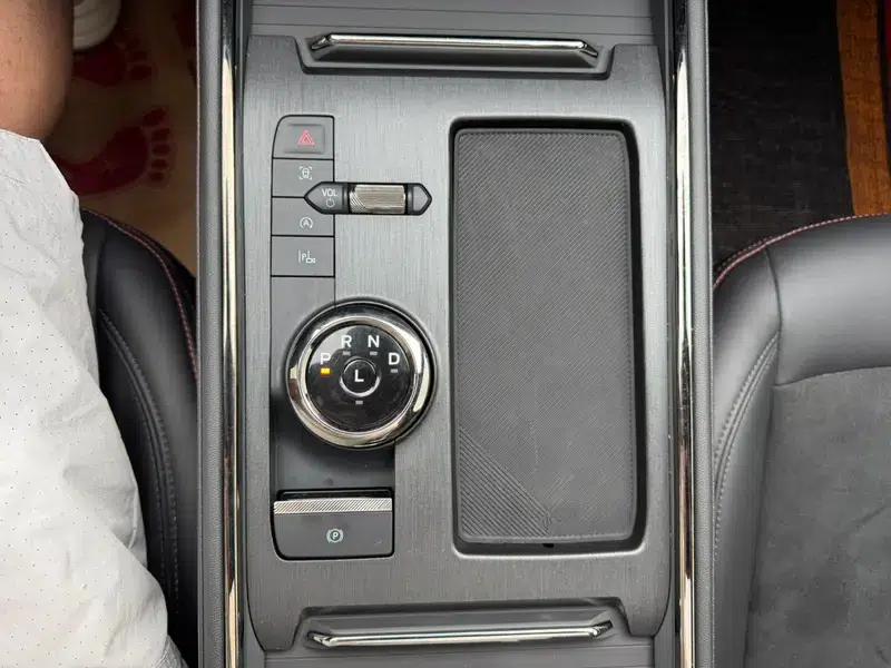 2023 Ford Mondeo EcoBoost 245 Supreme Edition — миниатюра 17