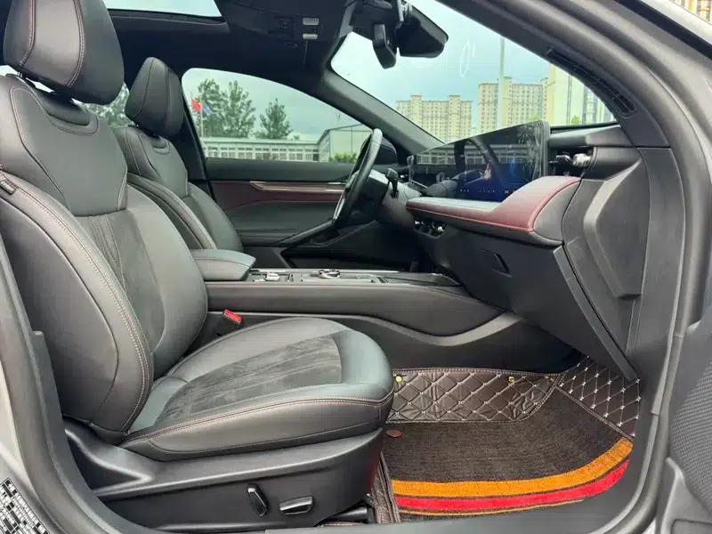 2023 Ford Mondeo EcoBoost 245 Supreme Edition — миниатюра 19