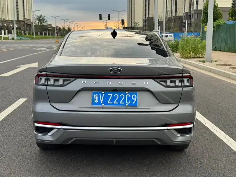 2023 Ford Mondeo EcoBoost 245 Supreme Edition — миниатюра 6