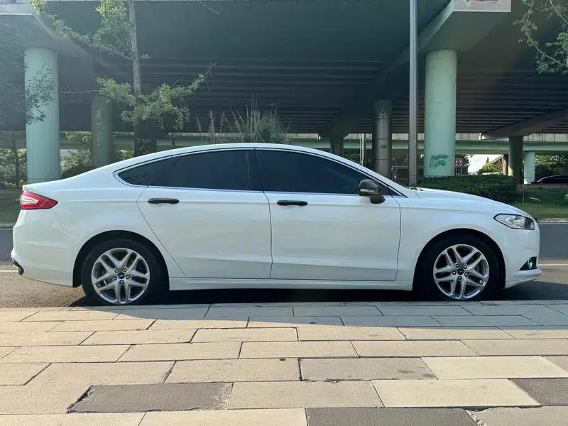 2013 Ford Mondeo 1.5L GTDi180 Fashion Edition — миниатюра 6