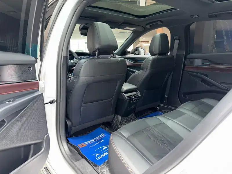 2023 Ford Mondeo EcoBoost 245 Supreme Edition — миниатюра 28