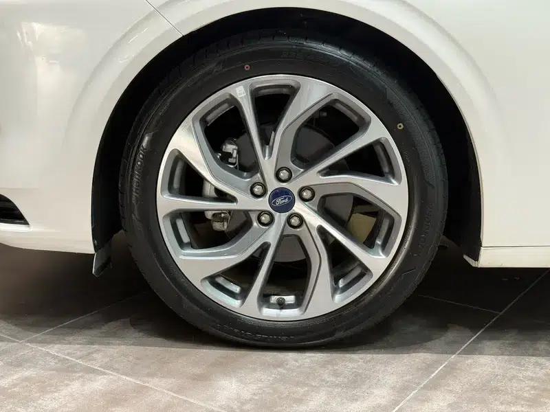 2023 Ford Mondeo EcoBoost 245 Supreme Edition — миниатюра 7