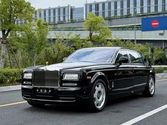 2013 Phantom 6.7L Extended Wheelbase (EWB)