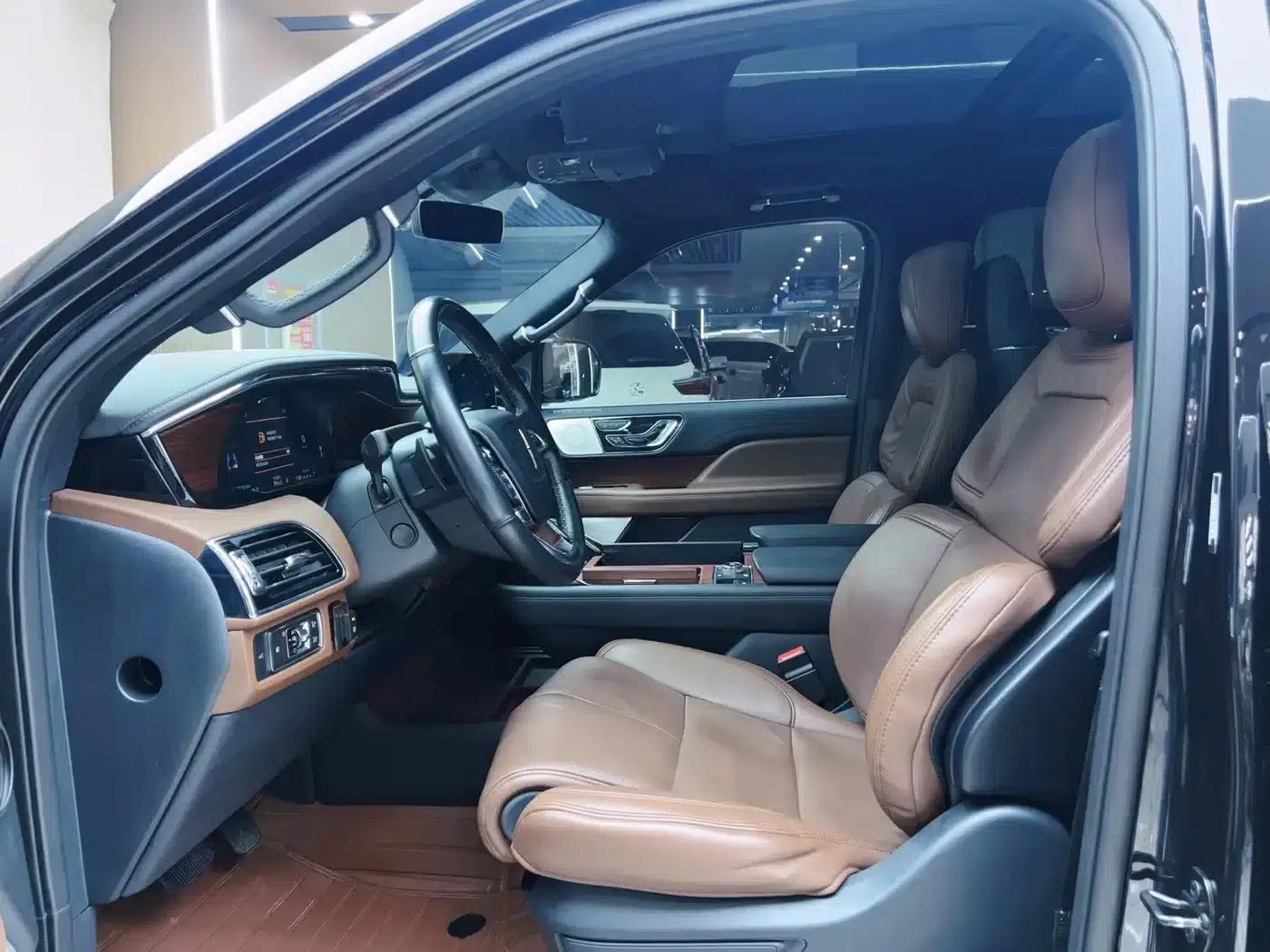 Navigator 2022 3.5T Reserve Extended Edition — миниатюра 8