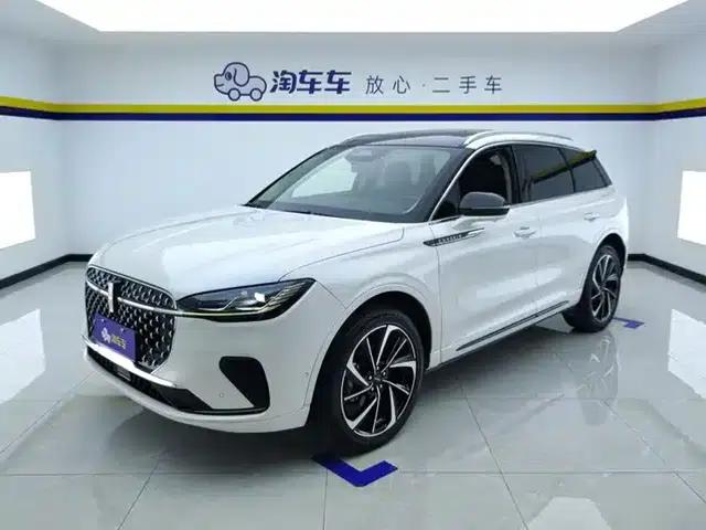Adventurer 2024 2.0T AWD Premium Edition