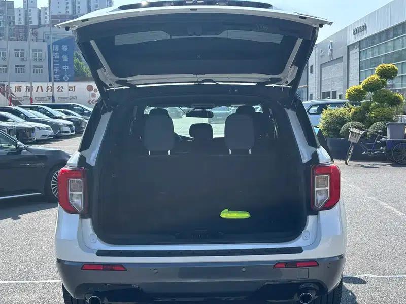 2020 Ford Explorer EcoBoost 285 AWD Sport ST-LINE 7-Seater — миниатюра 11