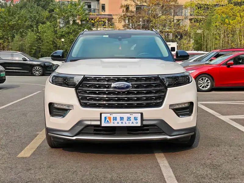 Explorer 2020 EcoBoost 285 4WD Fashion Edition 6-seater — миниатюра 2