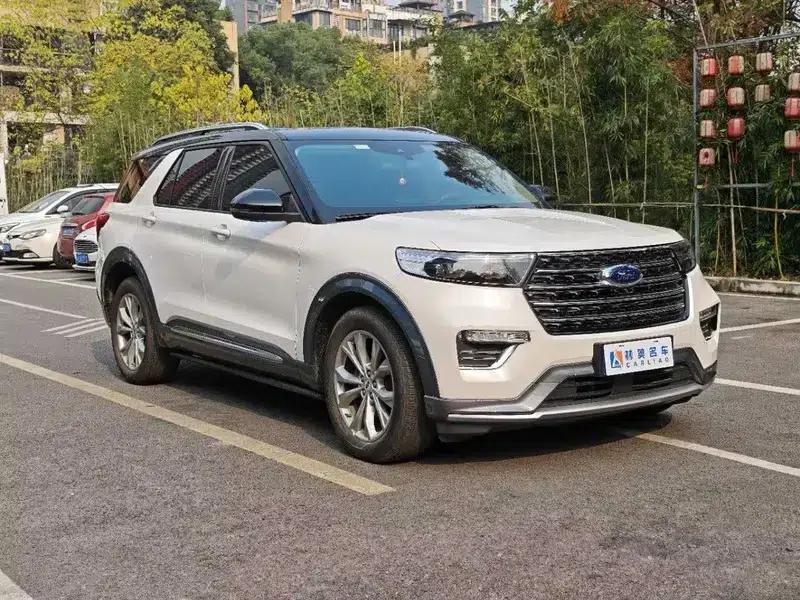 Explorer 2020 EcoBoost 285 4WD Fashion Edition 6-seater — миниатюра 3